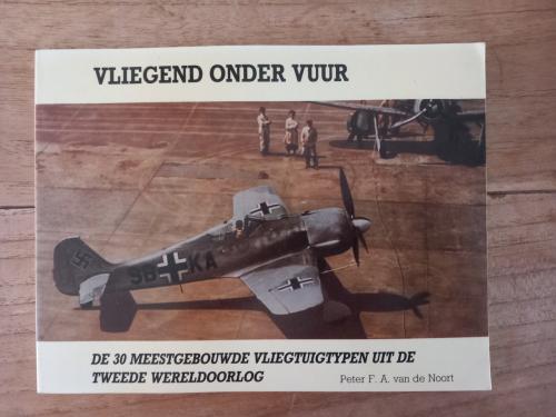 Verschillende luchtvaartboekjes
