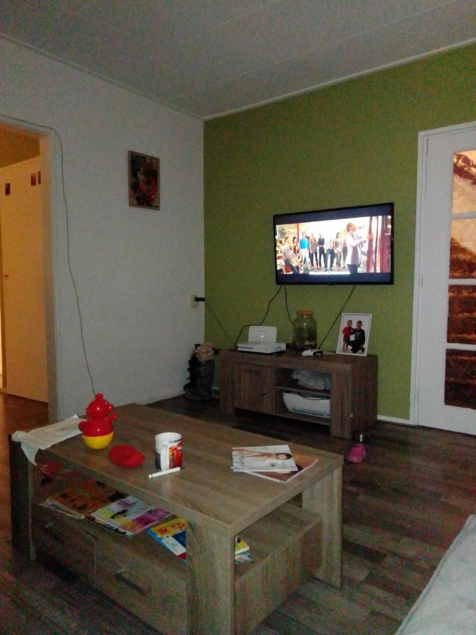 Eettafel en Salontafel en tv meubel PRIJS VERLAAGD!