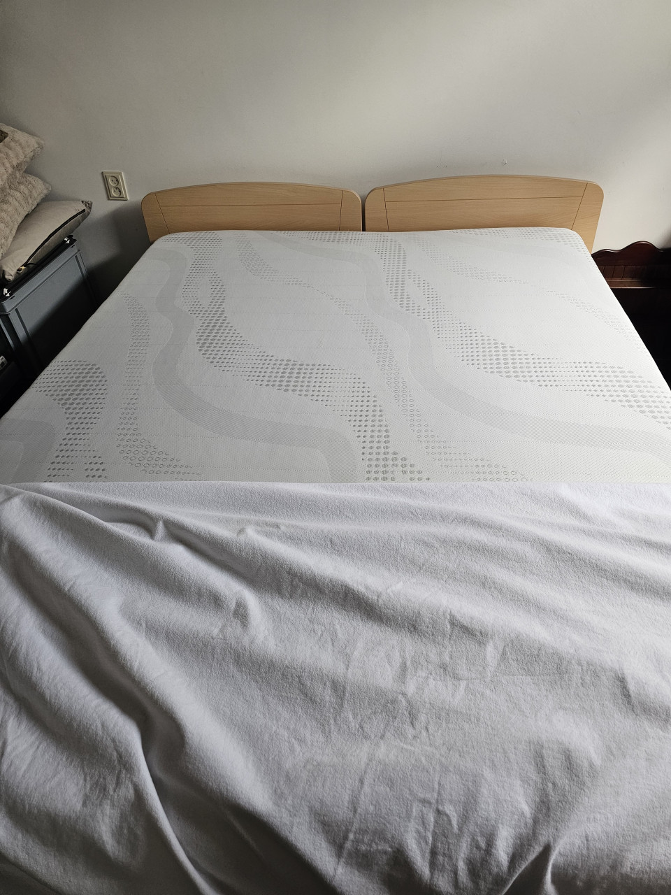 Tweepersoonsbed 2.10x1.60 zeer goed