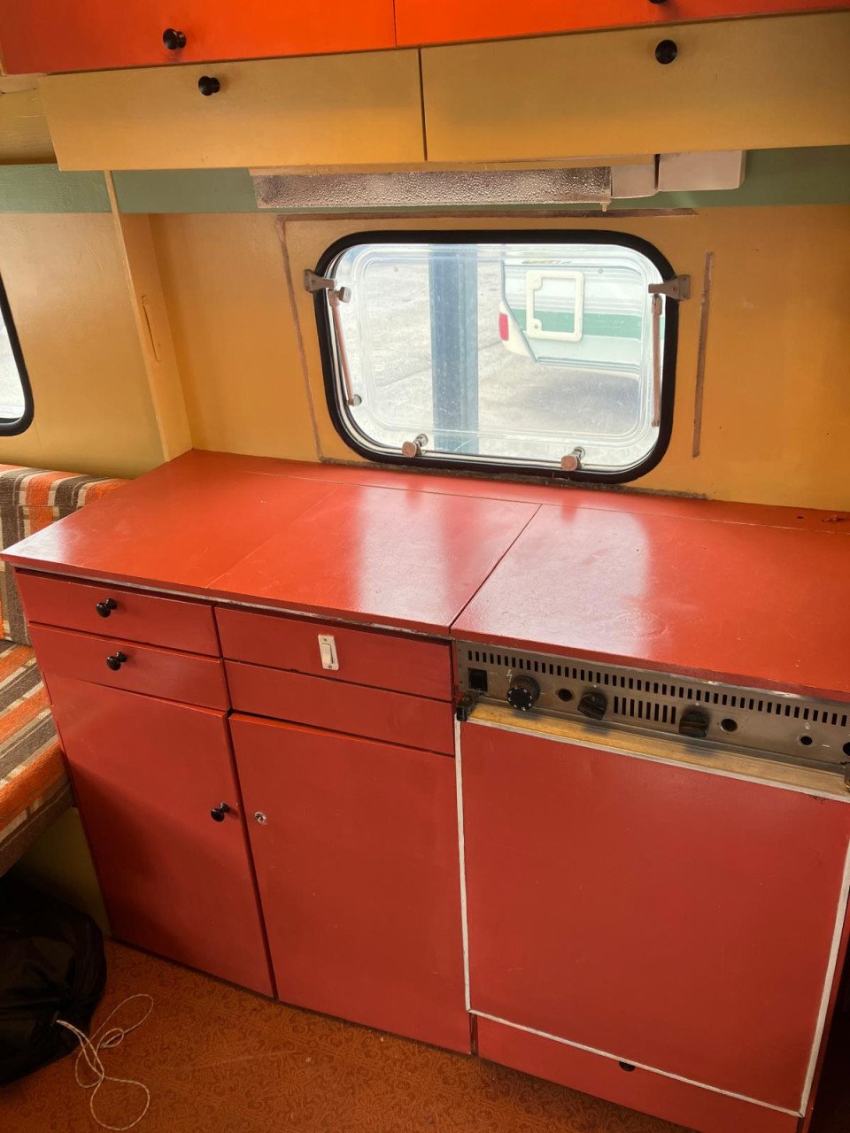 Retro caravan incl stalling
