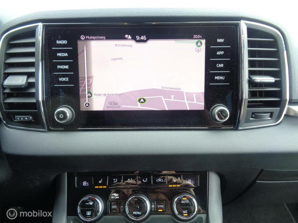 Skoda Karoq 1.0 tsi business edition/airco/stoel+stuur verw/full led/apple 