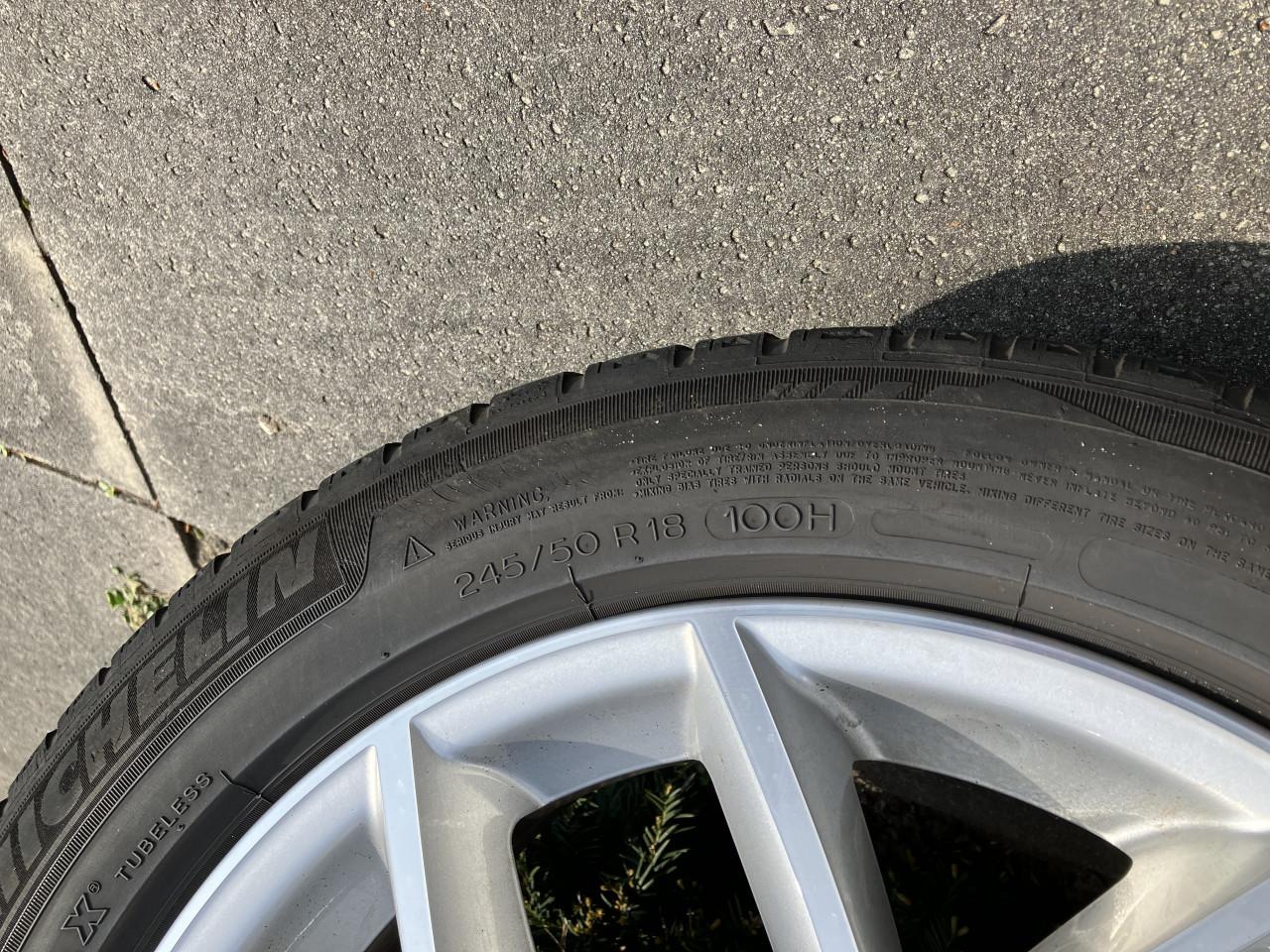 Orginele BMW velgen met winterbanden