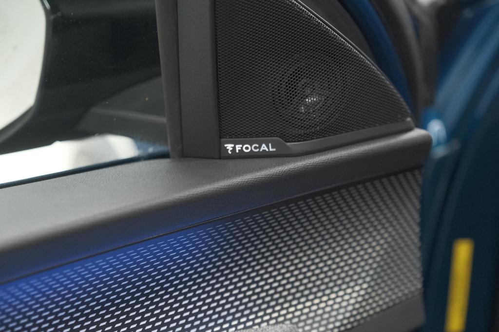 Peugeot 3008 1.2 hybrid 145 gt | panoramadak | focal hi-fi | 360 camera | e