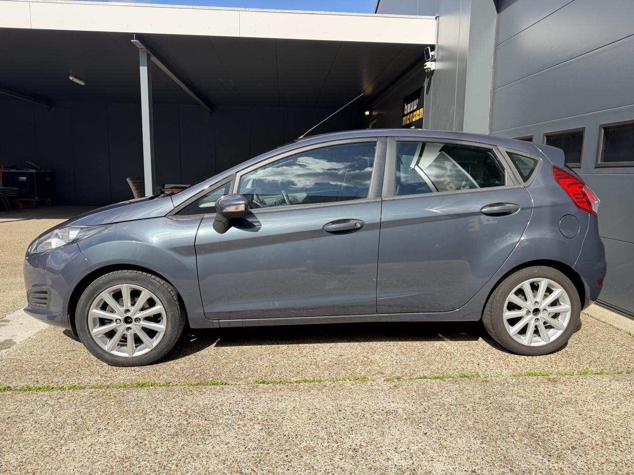 Ford Fiesta 1.25 52KW Trend 5DRS 2012 Blauw Airco Apk Nap