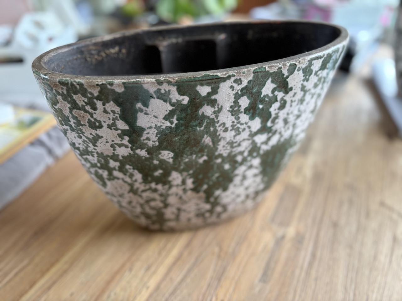 Mooie bloempotten ovaal Intratuin