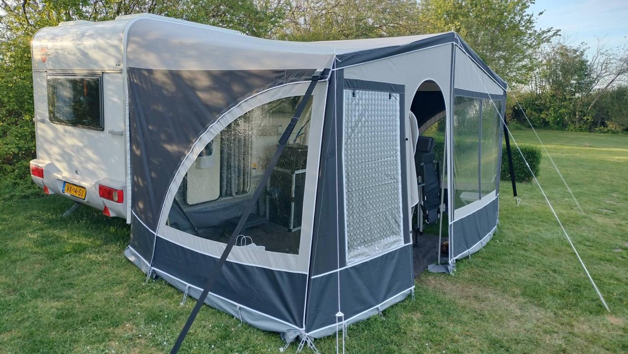 Burstner Fun met zonnepanelen en leefaccu