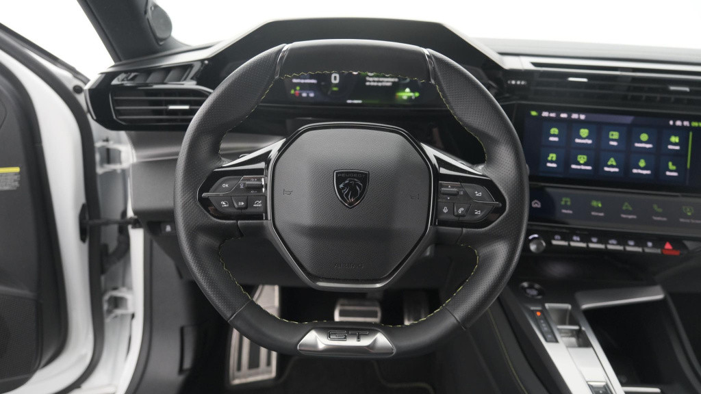 Peugeot 308 puretech 130 gt pack business | camera | dodehoekdetectie | app