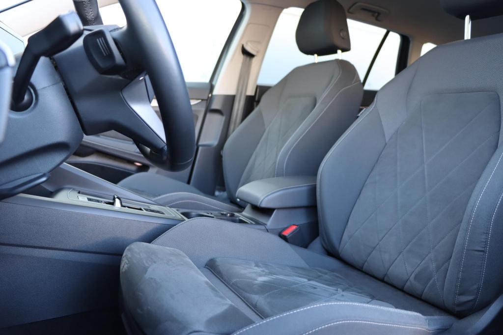 Volkswagen Golf variant 1.0 etsi life business 110pk dsg7