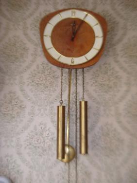Wandklok pendule Olympic model 1992   voor hobbyist/knutselaar