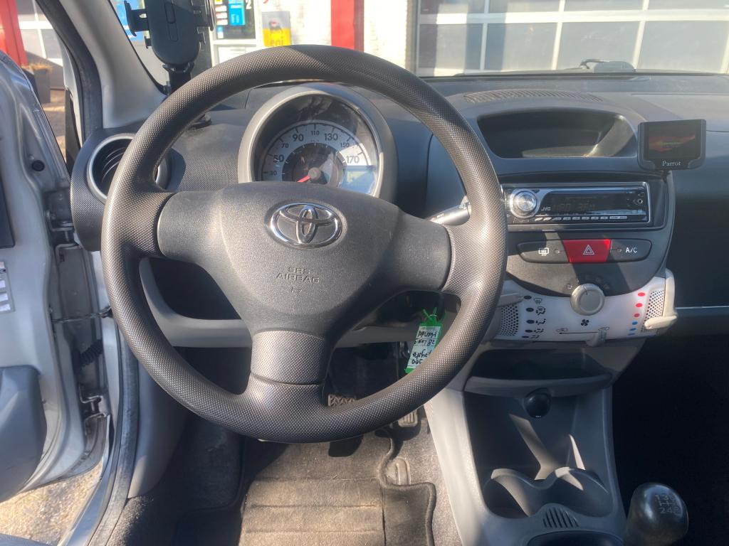 Toyota Aygo 1.0 12v vvt-i access | airco, parrot, incl. 3 maanden garantie,