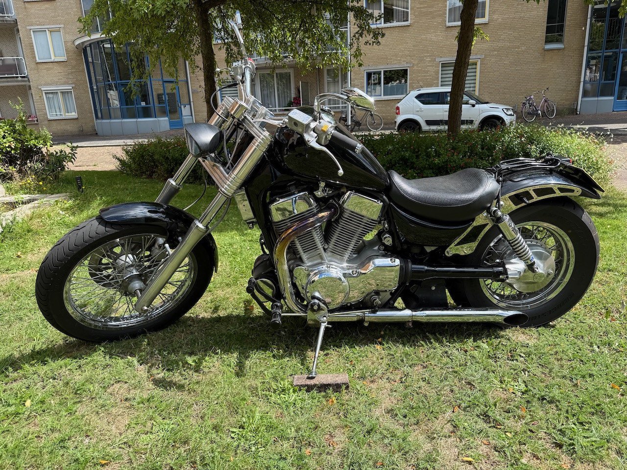 Suzuki Intruder VS1400