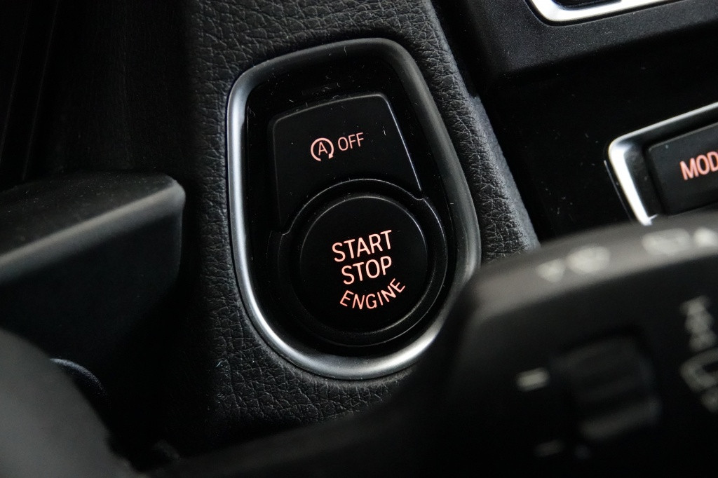 BMW 1 Serie 116i executive | cruise | navi | pdc | stoelv. |