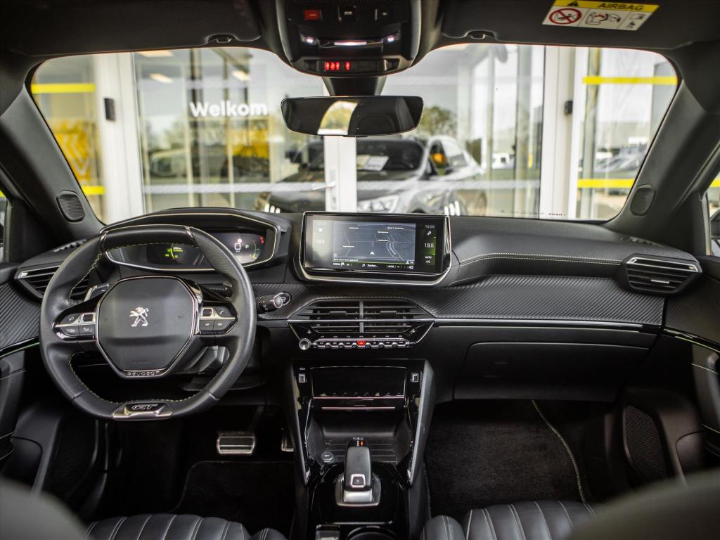 Peugeot 2008 1.2 puretech 130pk gt automaat | panoramadak | leder | elek. s