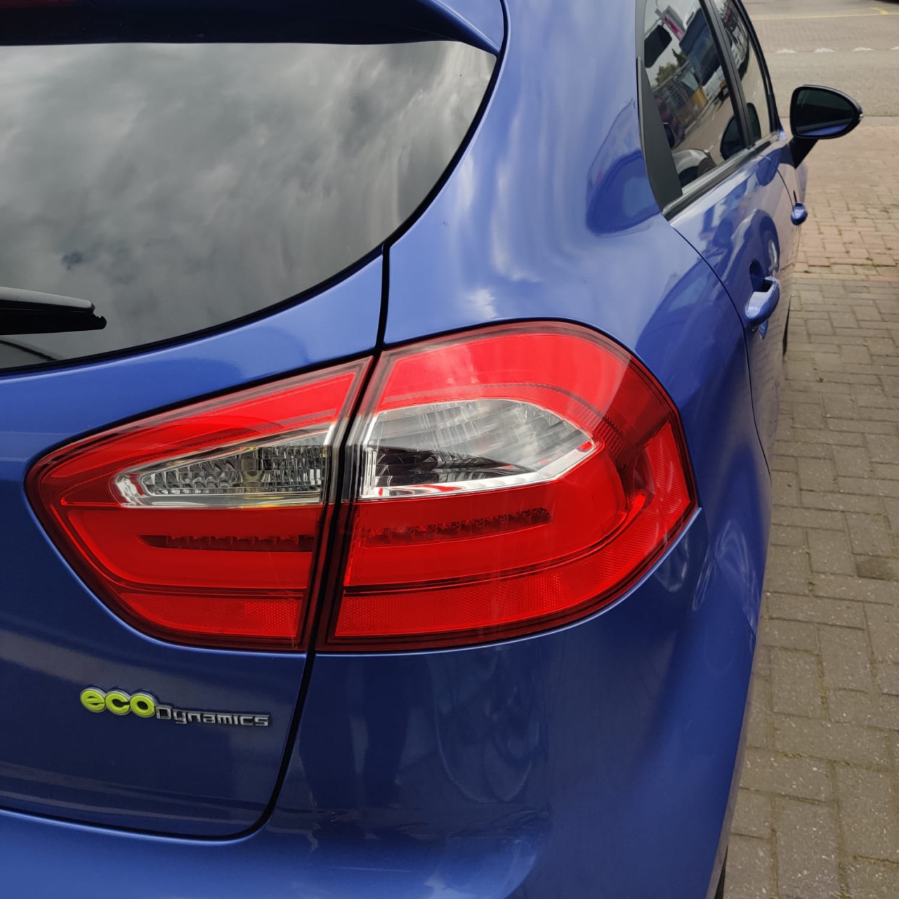 KIA RIO    Handelsbenaming D.3,   Type   D.2   UB:   Bouwjaar: 2011