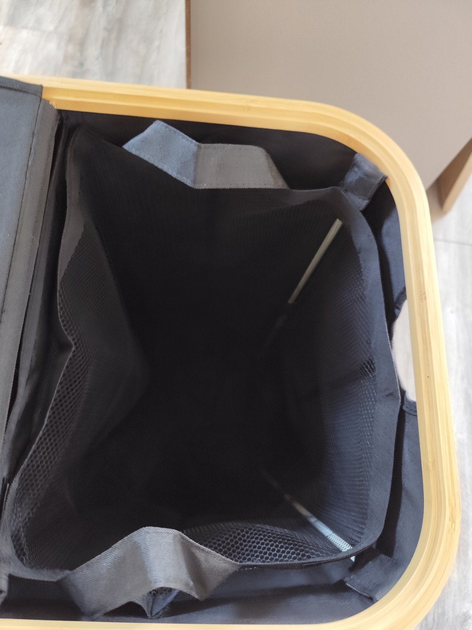 Wasmand 2 vakken zwart
