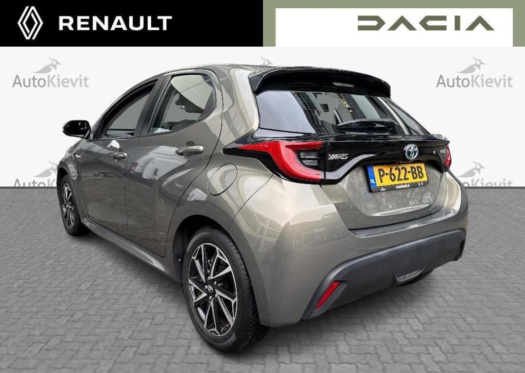 Toyota Yaris 1.5 hybrid dynamic