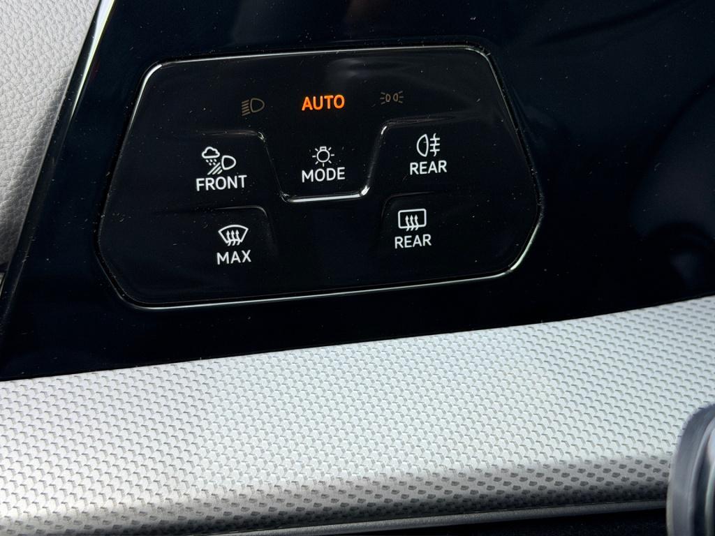 Volkswagen Golf 1.5 ehybrid 204pk style | 360 camera | ergo stoel | adapt. 