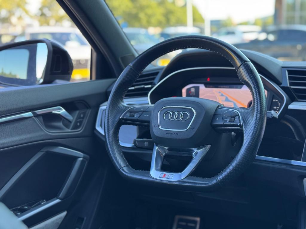 Audi Q3 sportback 35 tfsi s-line 3x * b&o * panoramadak * matrix led