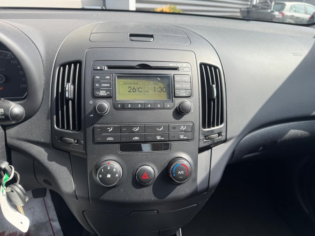 Hyundai I 30 1.6i dynamic luxe/156.000/nap/vol jaar apk/airco