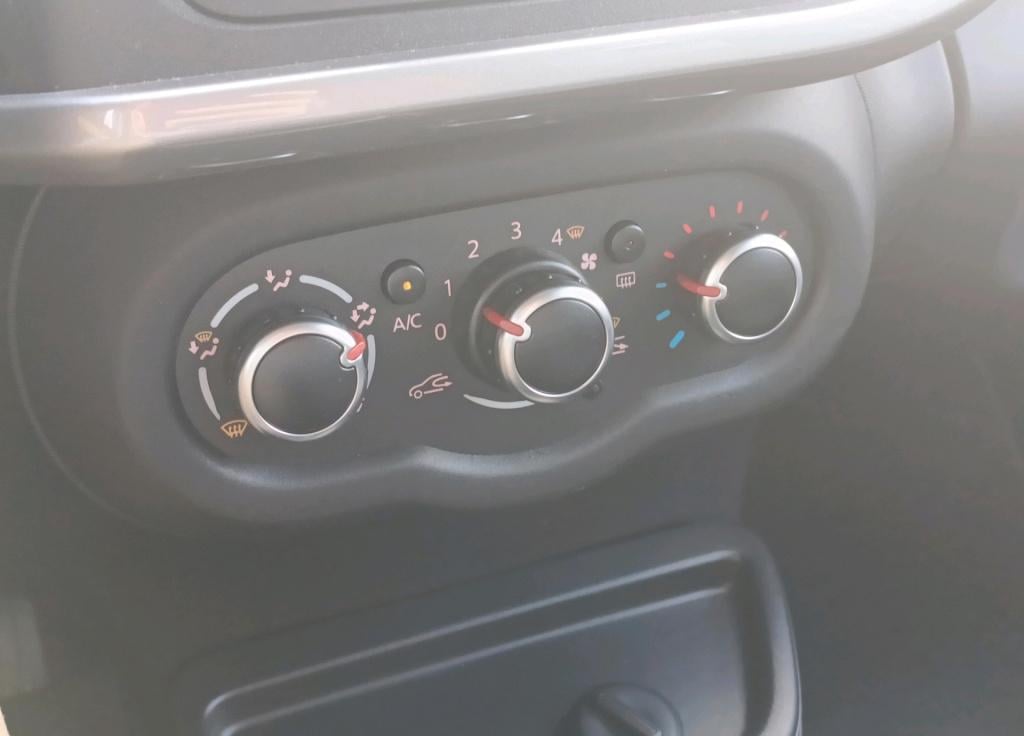 Renault Twingo 1.0 sce limited