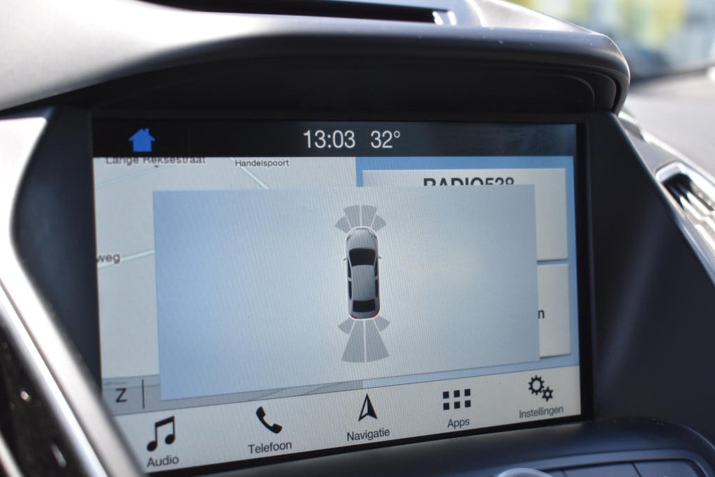 Ford C-max 1.0 titanium | cruise control | trekhaak | parkeersensoren v + a