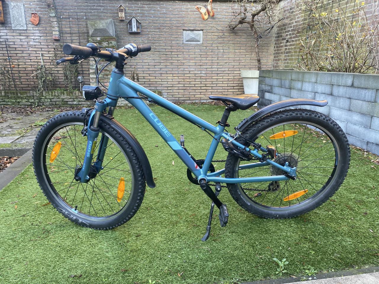 Cube acid race allroad 24 inch