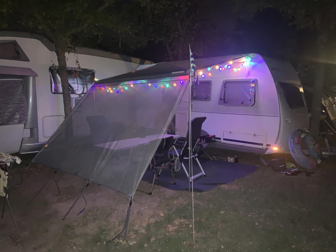 Dethleffs Family caravan (2000)