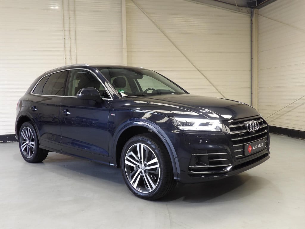 Audi Q5 55 tfsi e quattro 367pk s tronic competition