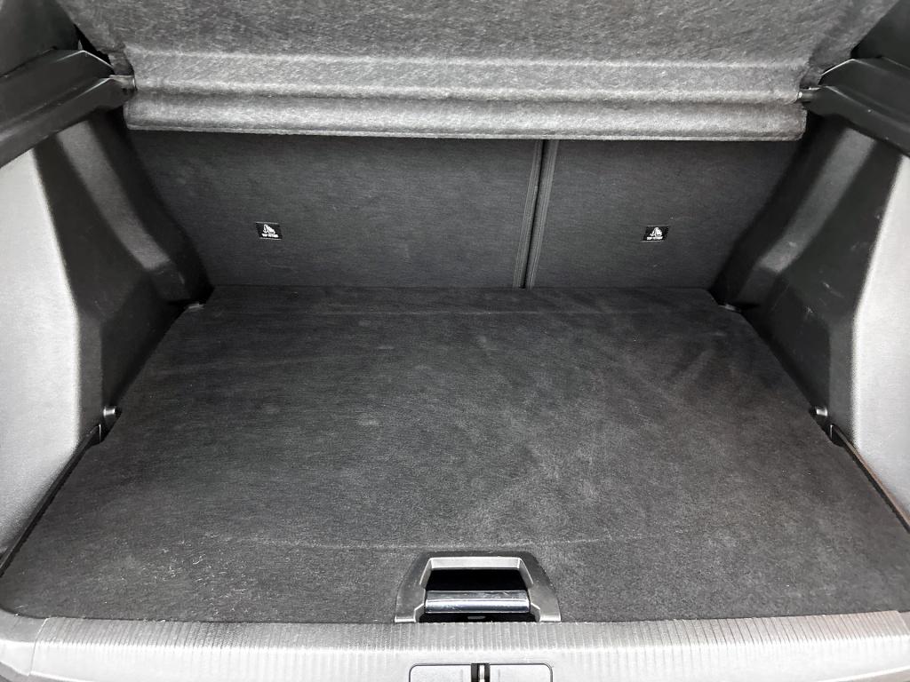 Peugeot E-2008 ev gt 50 kwh | rijklaar | adaptive cruise | icockpit | keyle