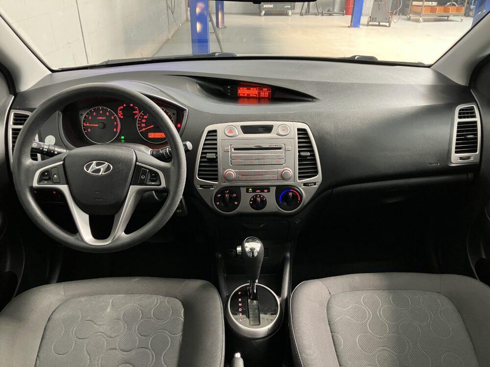 Hyundai i20 1.4 DynamicVersion Automaat