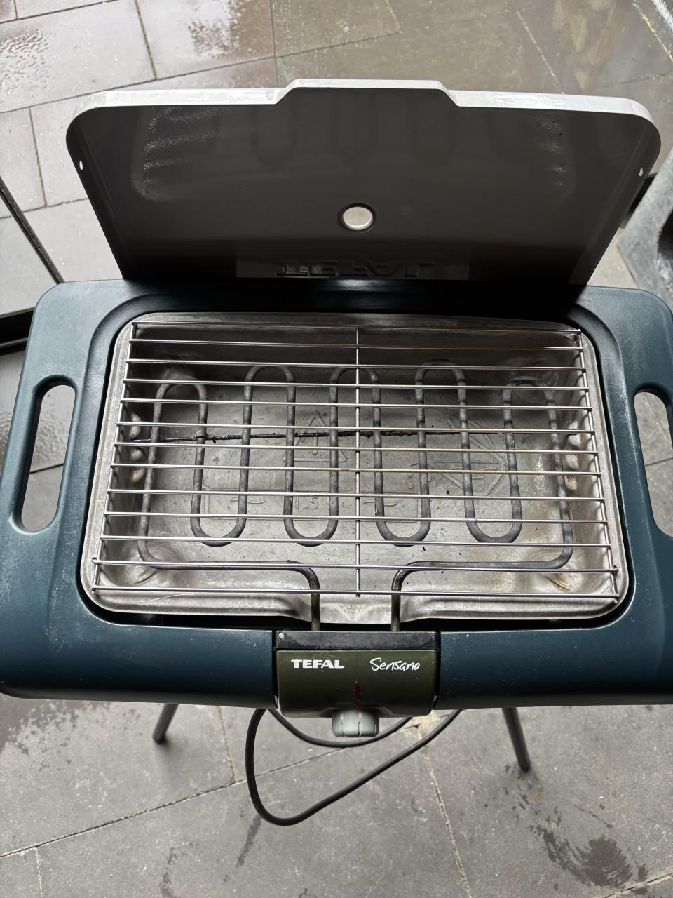 Kleine BBQ op standaard