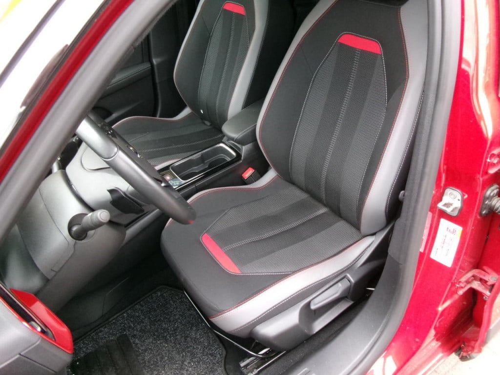 Opel Mokka 1.2 turbo gs-line, 360 cam., nav., carplay