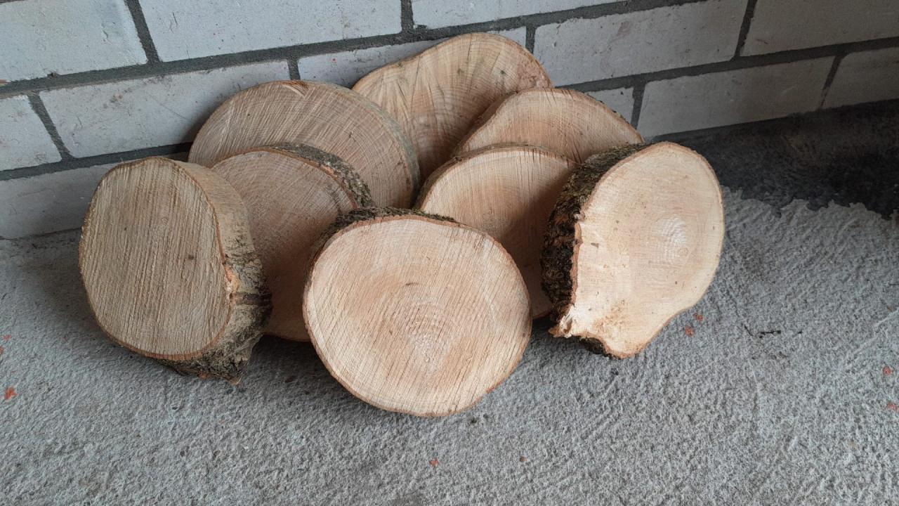 Houten schijven.