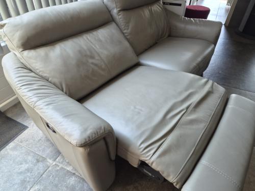 Bank 2,5 zits leer beige