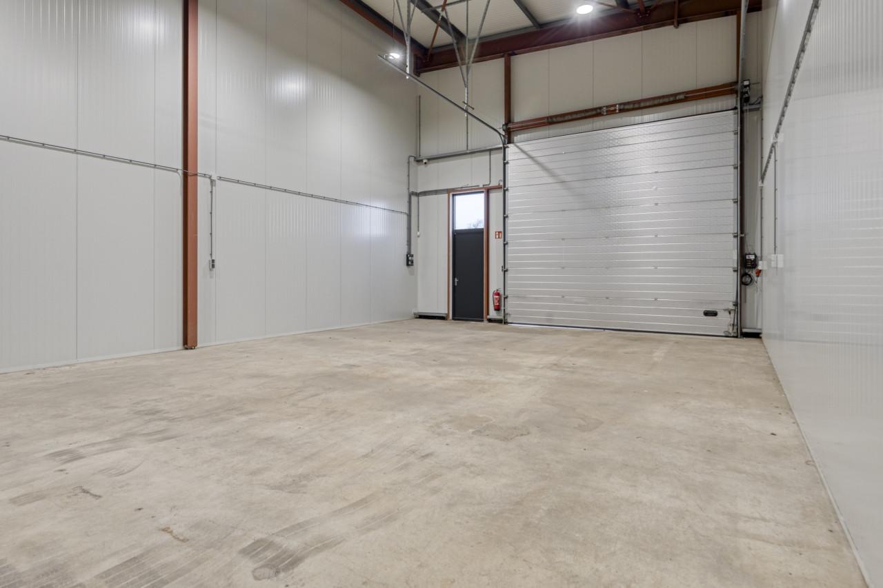 Keurige bedrijfsruimte te huur aan Kleverskerkseweg 57F te Middelburg!