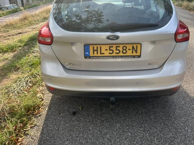 Ford Focus 1.0 titanium edition