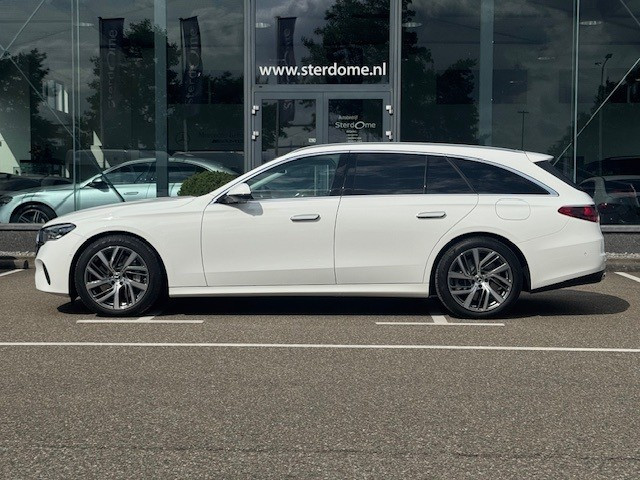 Mercedes-Benz E-Klasse estate 300 e avantgarde l panoramadak l burmester l 