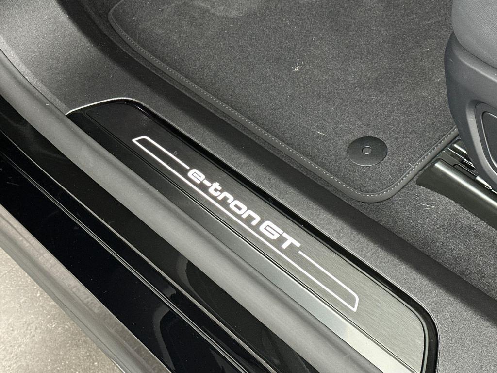 Audi E-tron Gt e-tron gt 97 kwh 370 kw / 503 pk sportback elektr.