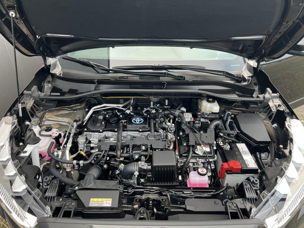 Toyota Corolla Cross hybrid 140 dynamic