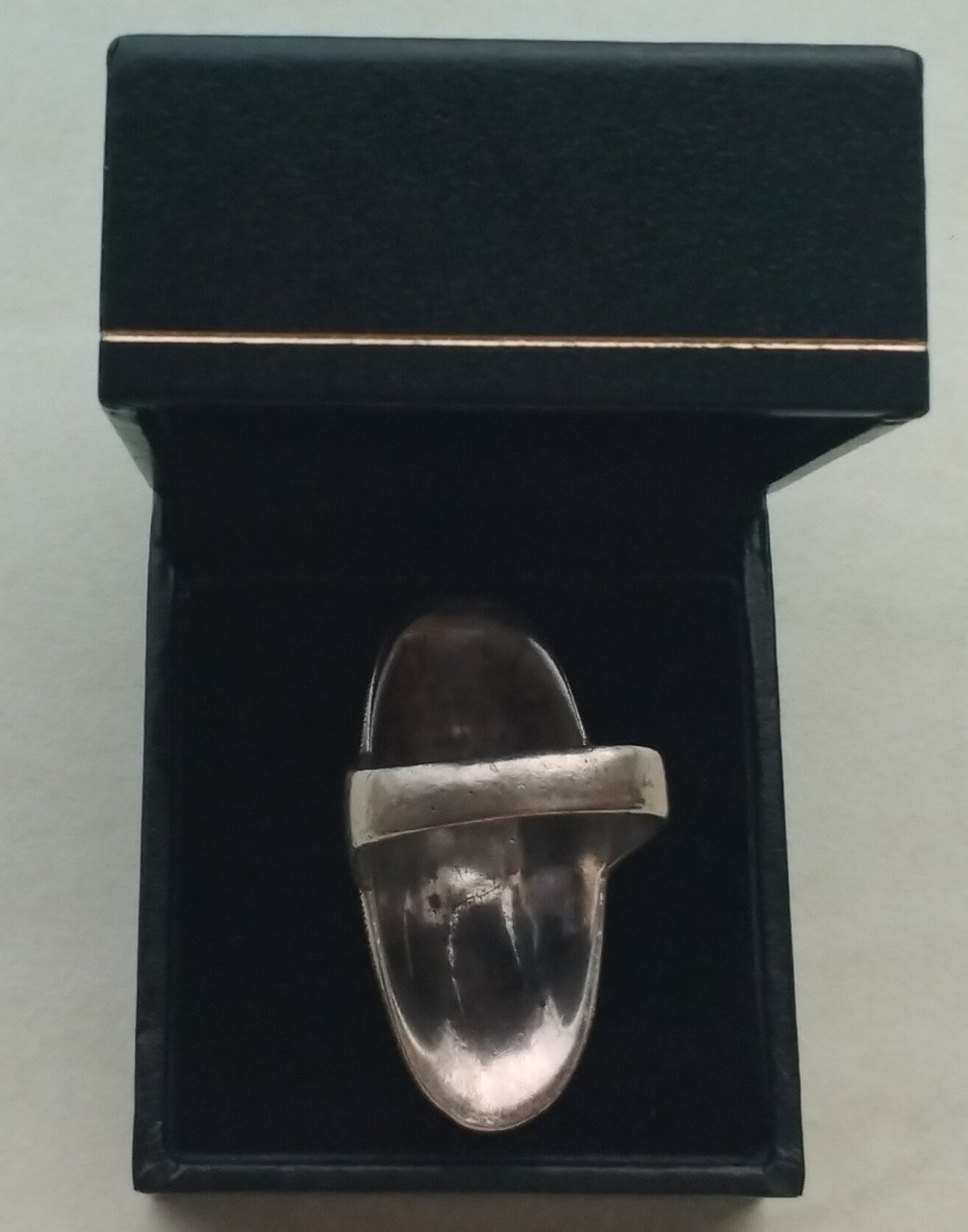 Zilveren ring met marcasite steentjes