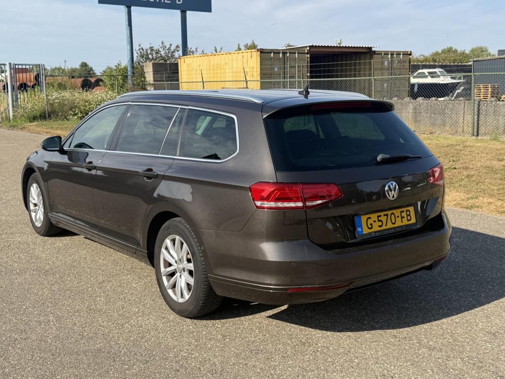 Volkswagen Passat variant 1.6 tdi comfortline automaat clima camera acc