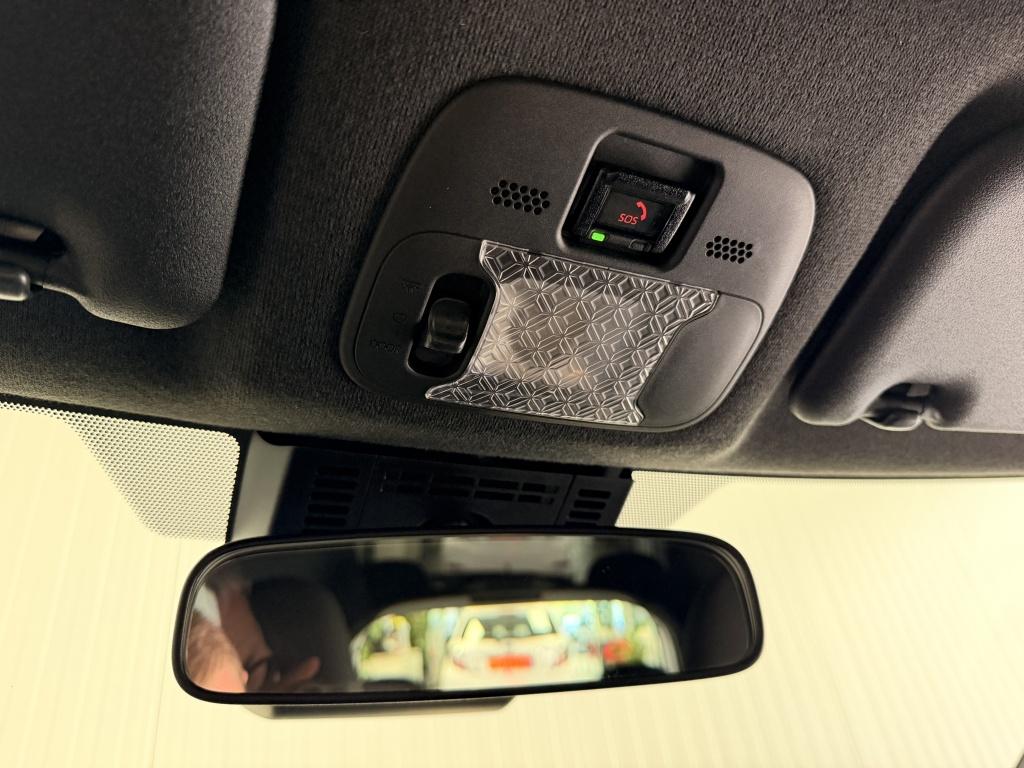 Toyota Aygo X hybrid 115 play