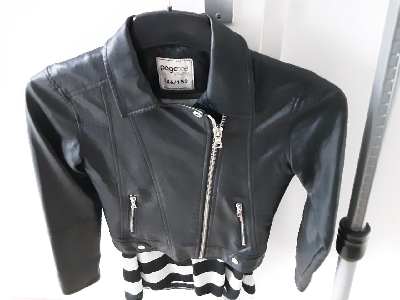 1x gedragen  leren jasje mt 146 152  gewoon nieuw