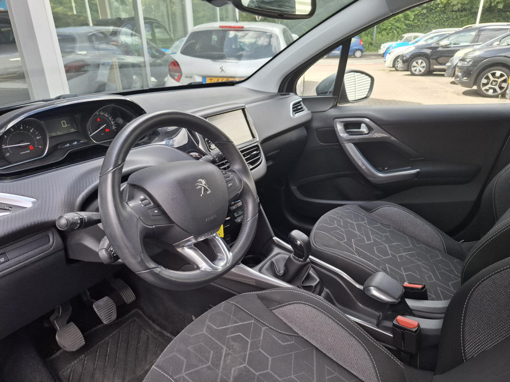 Peugeot 2008 suv 110 blue lion navi/lmv/park