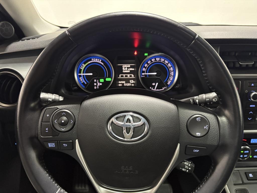 Toyota Auris 1.8 hybrid lease | panodak | navi | camera |