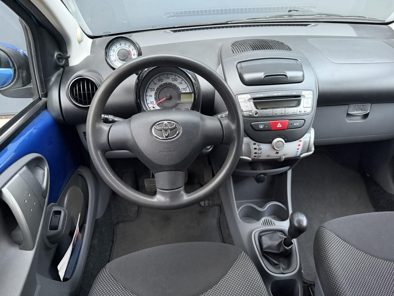Toyota Aygo 1.0 12V Vvt-i 5DRS 2011 Blauw  Airco Apk Nap Navi