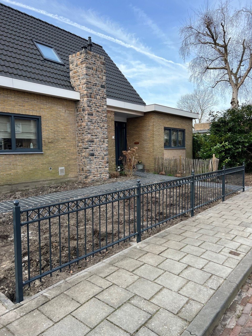 VEFRAAI UW WONING MET EEN SIER-HEKWERK OF INRIJPOORT.
