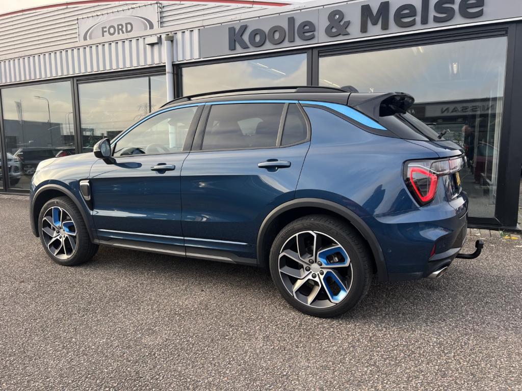Lynk & Co 01 1.5 261pk phev 7dcth plug in hybrid ,trekhaak , pano dak , 360
