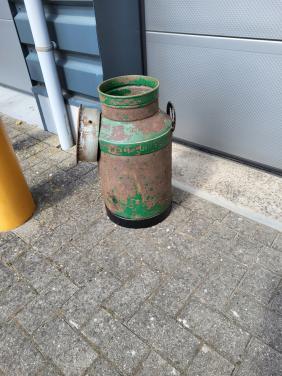 Stale melkbus 30 liter