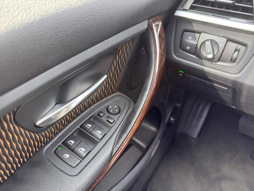 BMW 3-serie touring 335i high executive automaat | stoelverw | airco/clima 